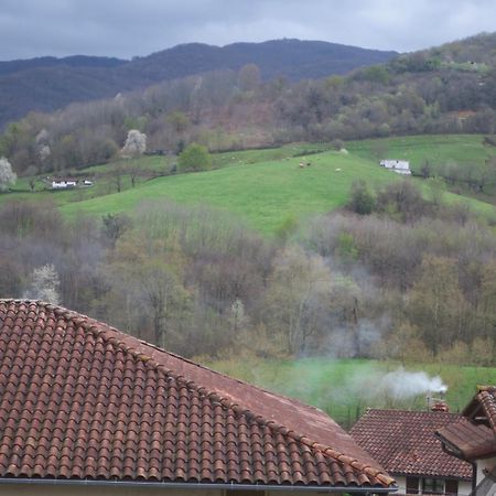 Posada De Oitz Oiz Zewnętrze zdjęcie